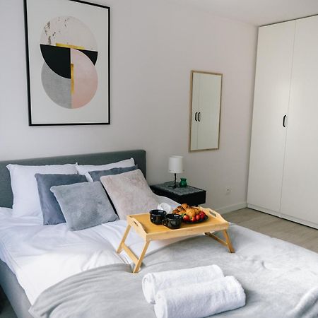 Warsaw Downtown Studio - Top Location, Metro Nearby - By Rentujemy Exterior photo